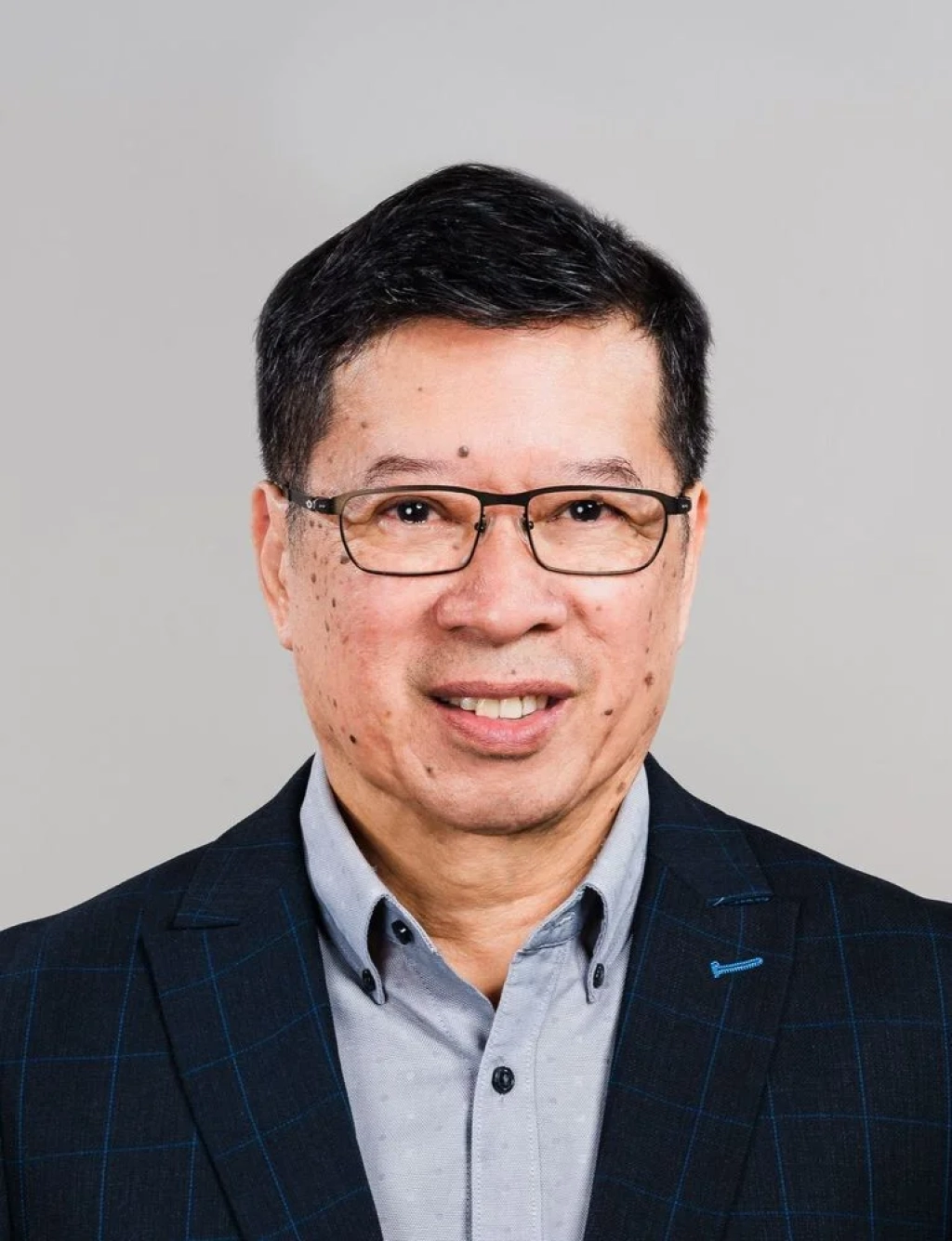 Charles Lee headshot.