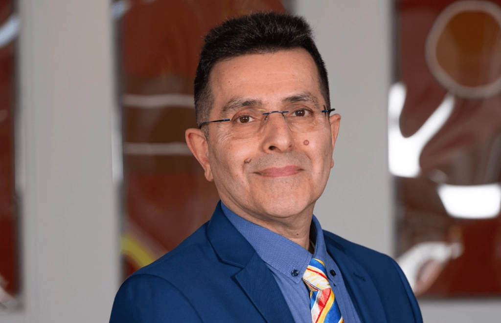 Saeid Nahavandi headshot.