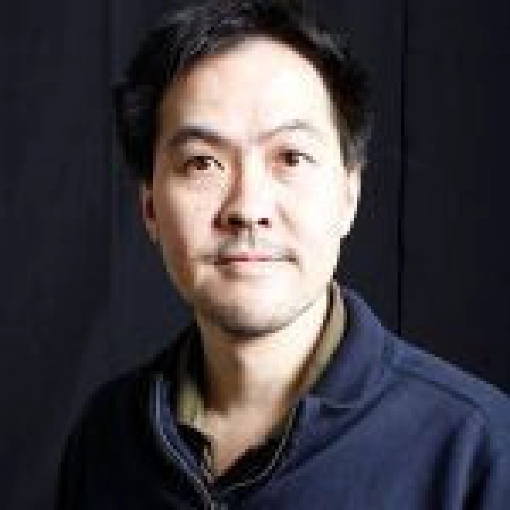 Tee Hui Teo headshot.